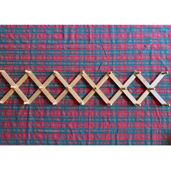 Accordion Style Expandable Wooden Coat Rack (1 of 2 - see other listing) - Picture 7 of 7
